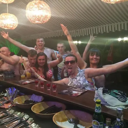 Lägenhetshotell Бахами Резиденс